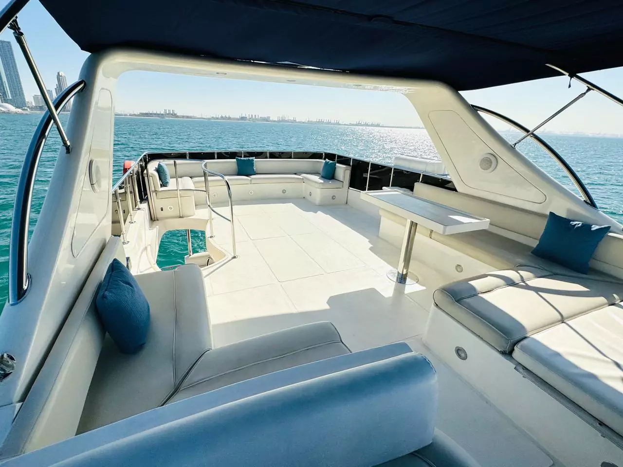 Majesty 70ft